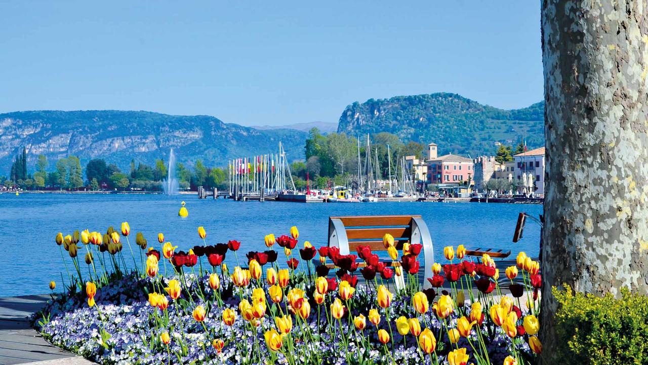 Caba Holiday Bardolino D'Annunzio ภายนอก รูปภาพ